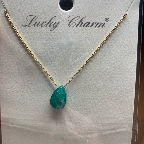 Emerald Teardrop Stone Necklace with Faux Gold 18in Chain - Picture 2 of 3